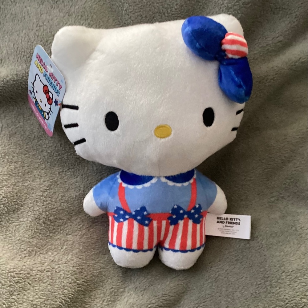 Hello Kitty America Plush NEW Forth of July USA Red White Blue Patriotic 8”